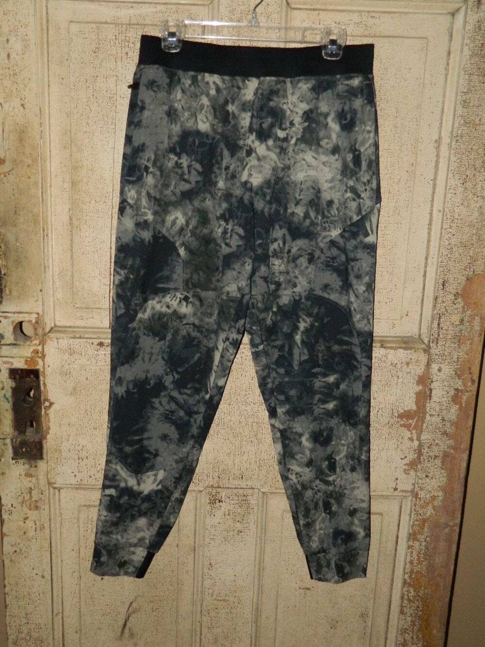 Under Armour Fitted Unstoppable Camo Jogger Pants Sz L (G-25)
